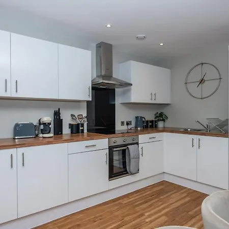 Modern Waterfront Living City'S Hotspots Nearby Manchester Exterior foto